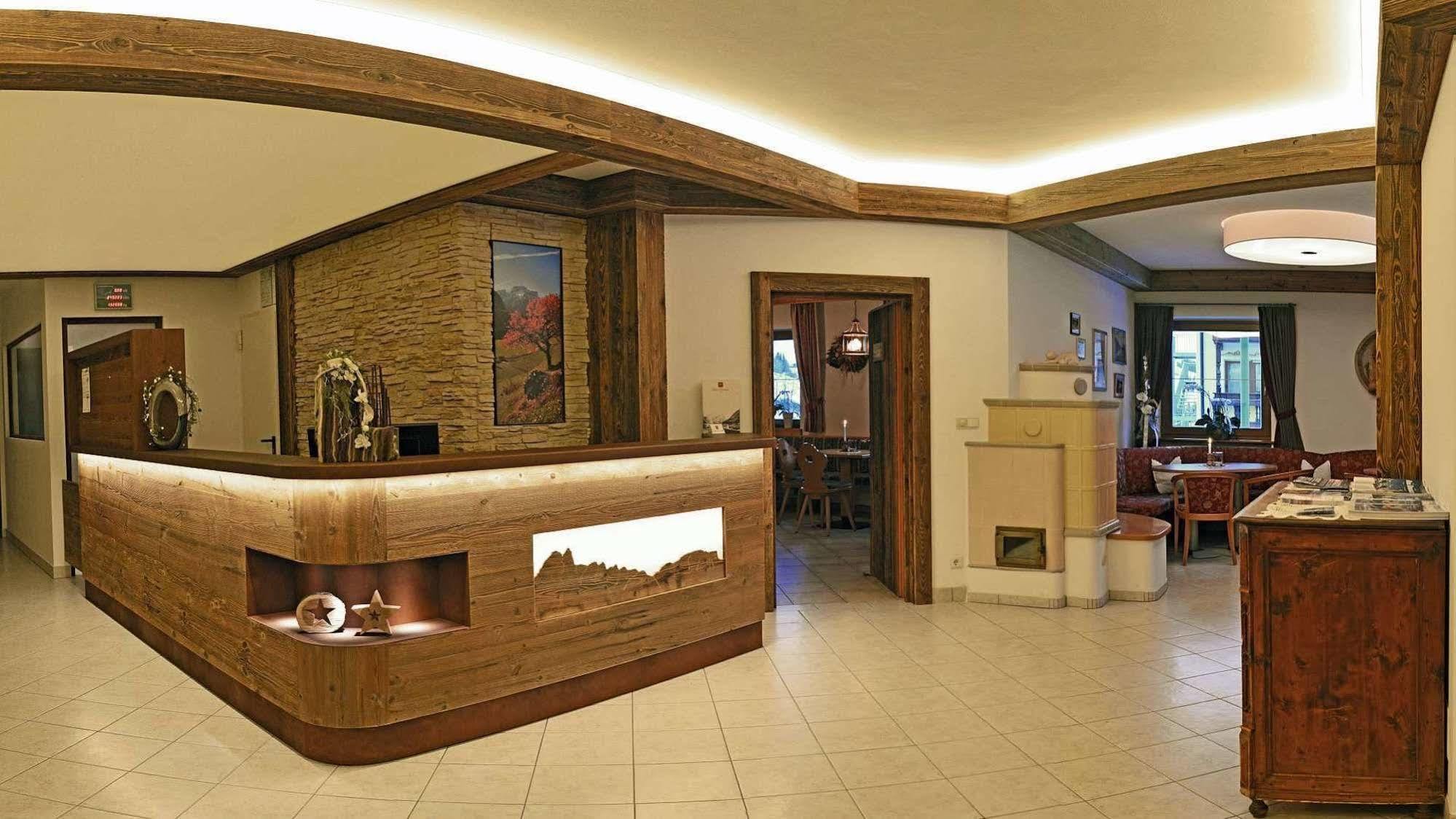 Hotel Trenker براييز  المظهر الخارجي الصورة