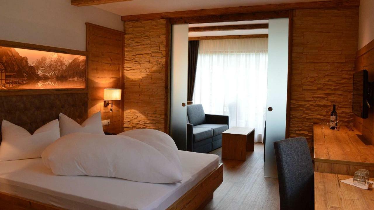 Hotel Trenker براييز  المظهر الخارجي الصورة